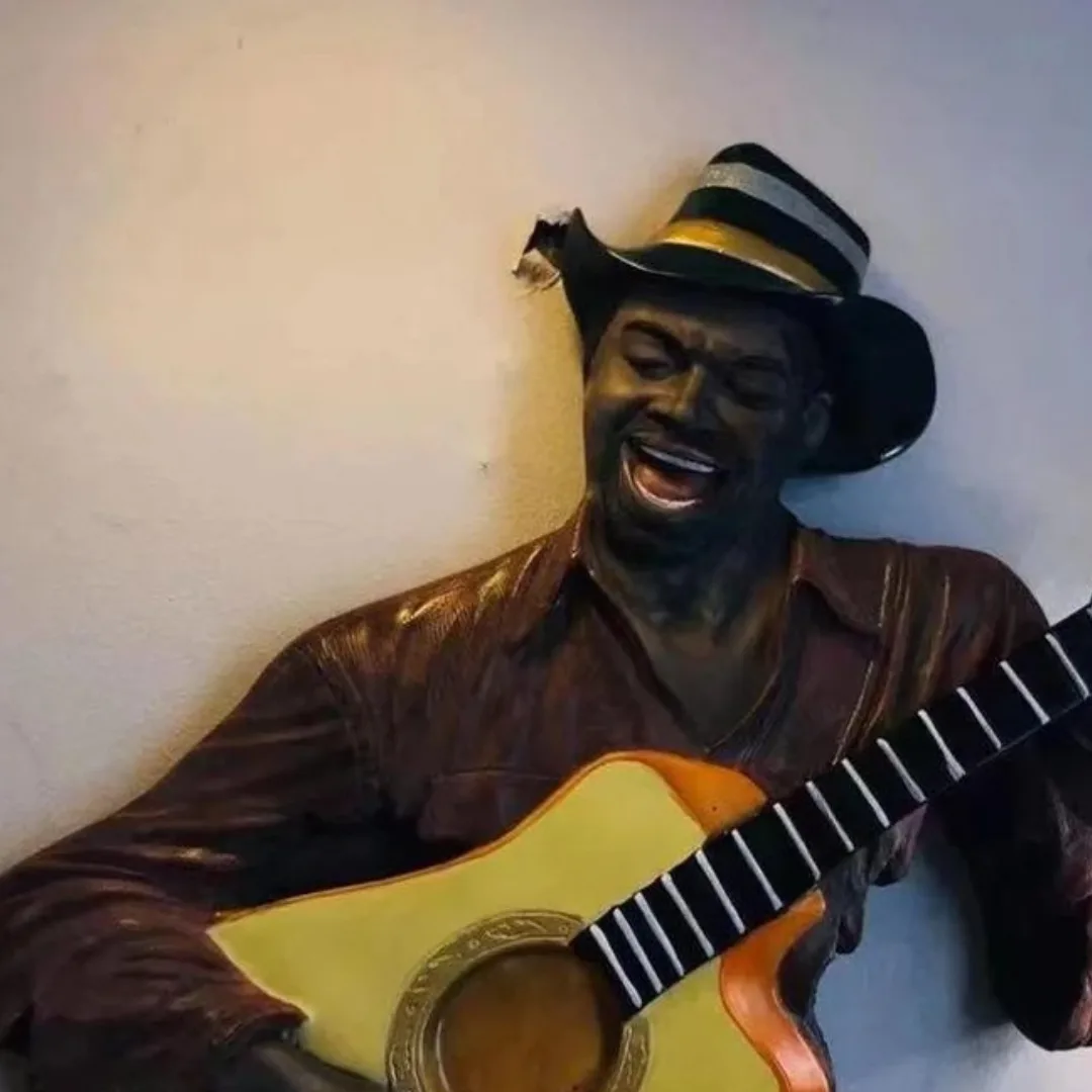Plastic Musician Wall Light