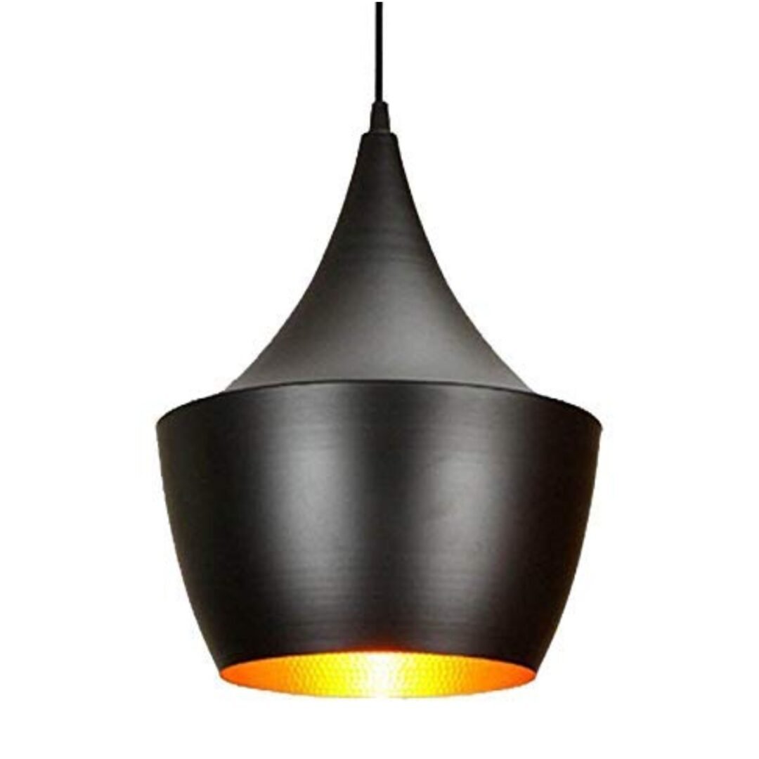 black pendant hanging light